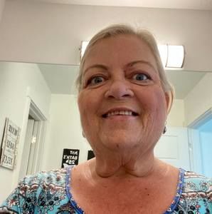 Meet your Posher, Renay